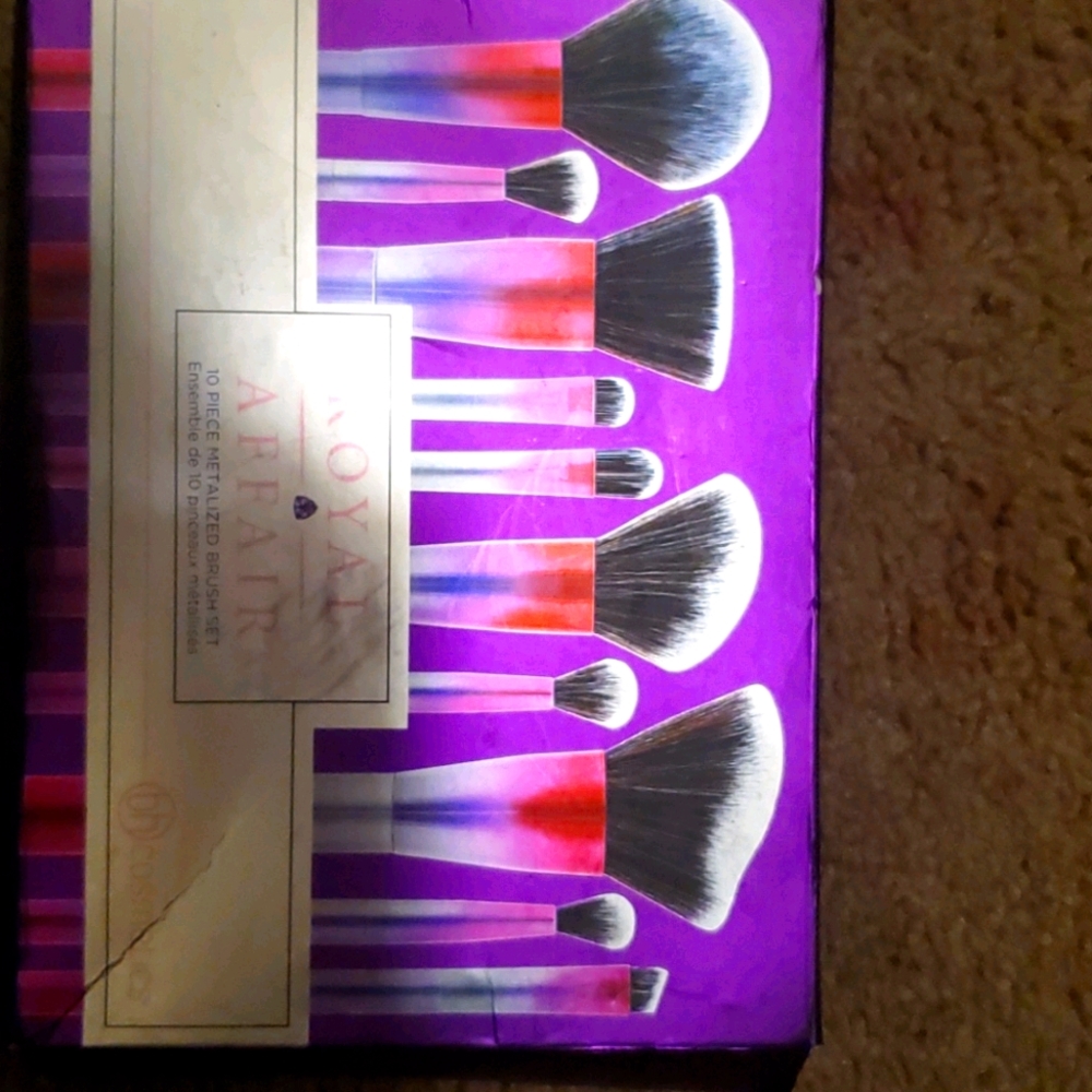 Bh cosmetics brushes